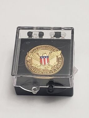 THE PRESIDENT'S VOLUNTEER SERVICE AWARD Lapel Tack Pin
